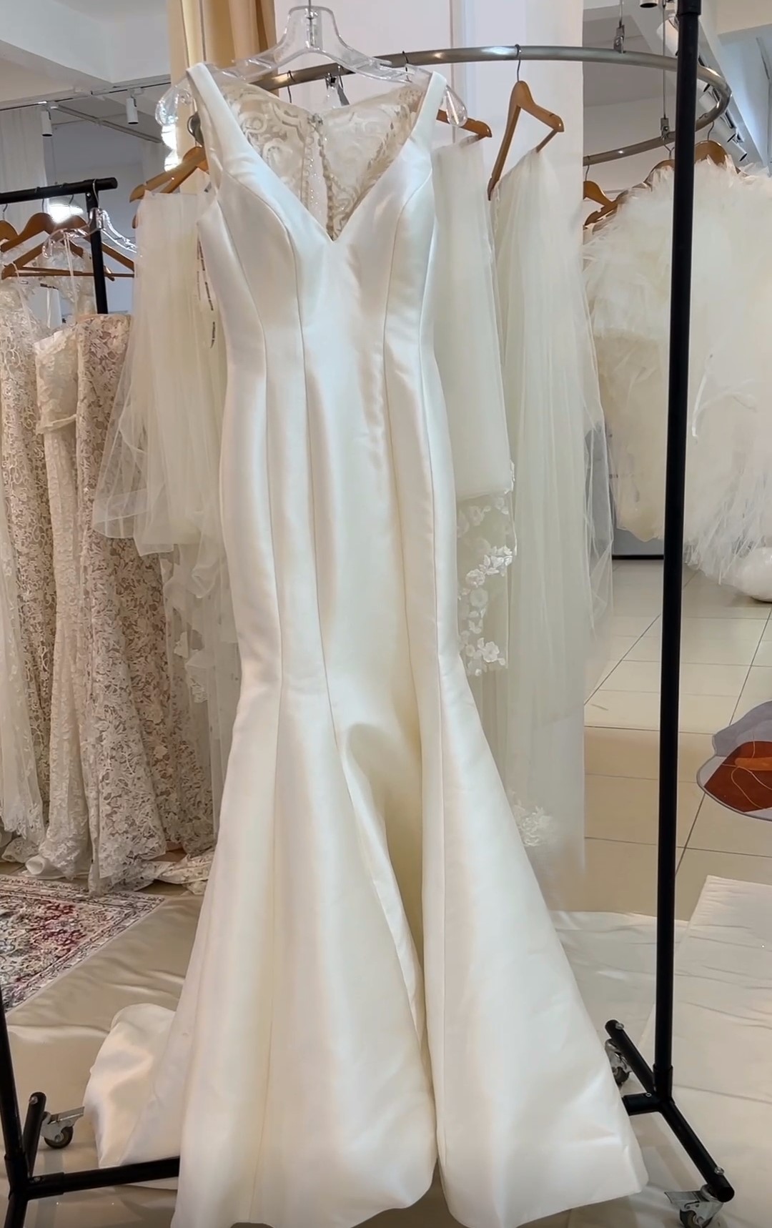 Cielo wedding dress