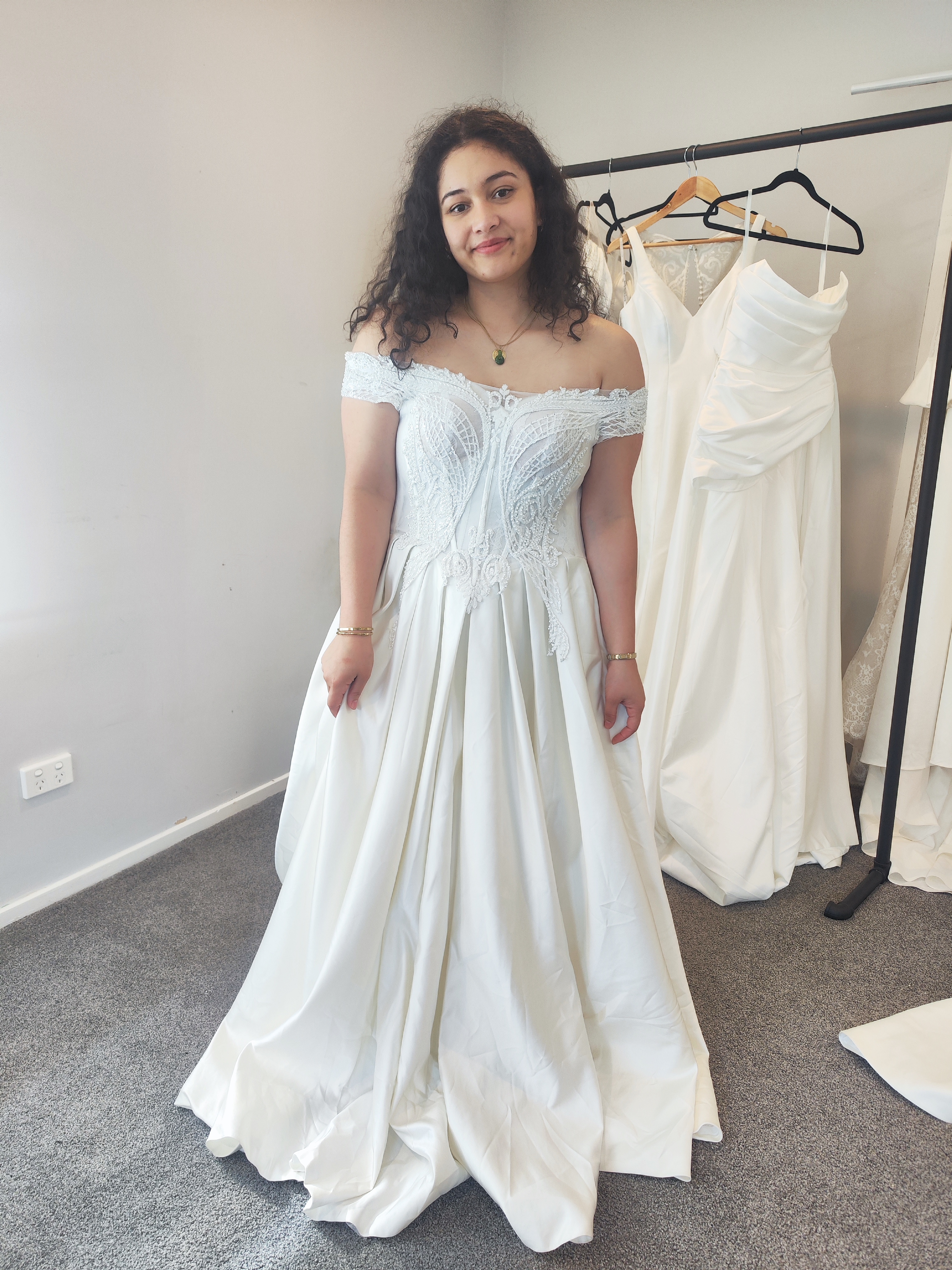 Elegance Blossom wedding dress