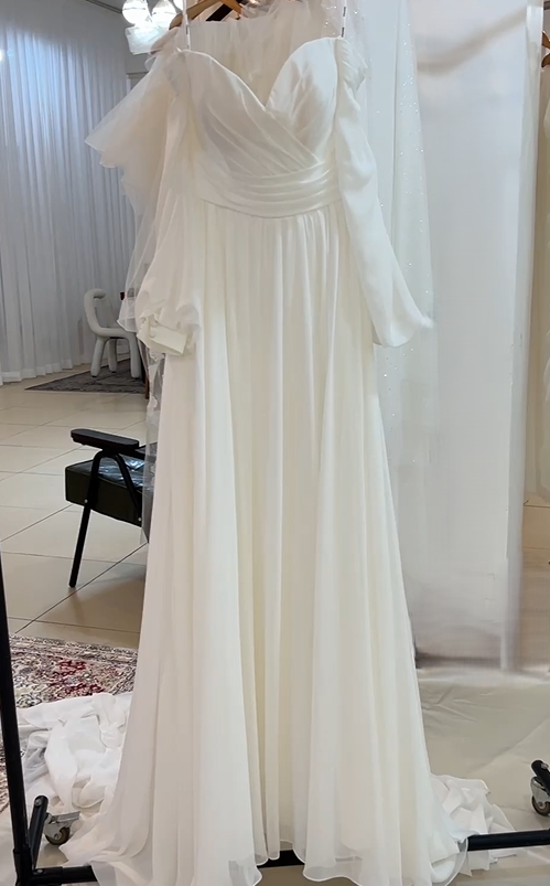 Elysian wedding dress